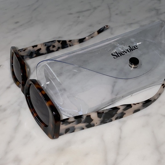 Shevoke Norm Wildcats Sunglasses - Picture 7 of 7